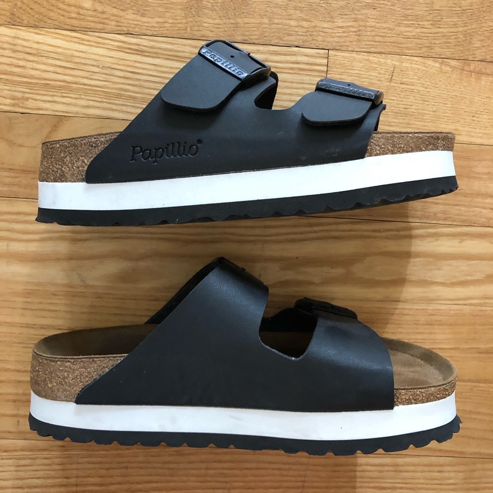 Black Papillio Birkenstock 37, nearly brand new